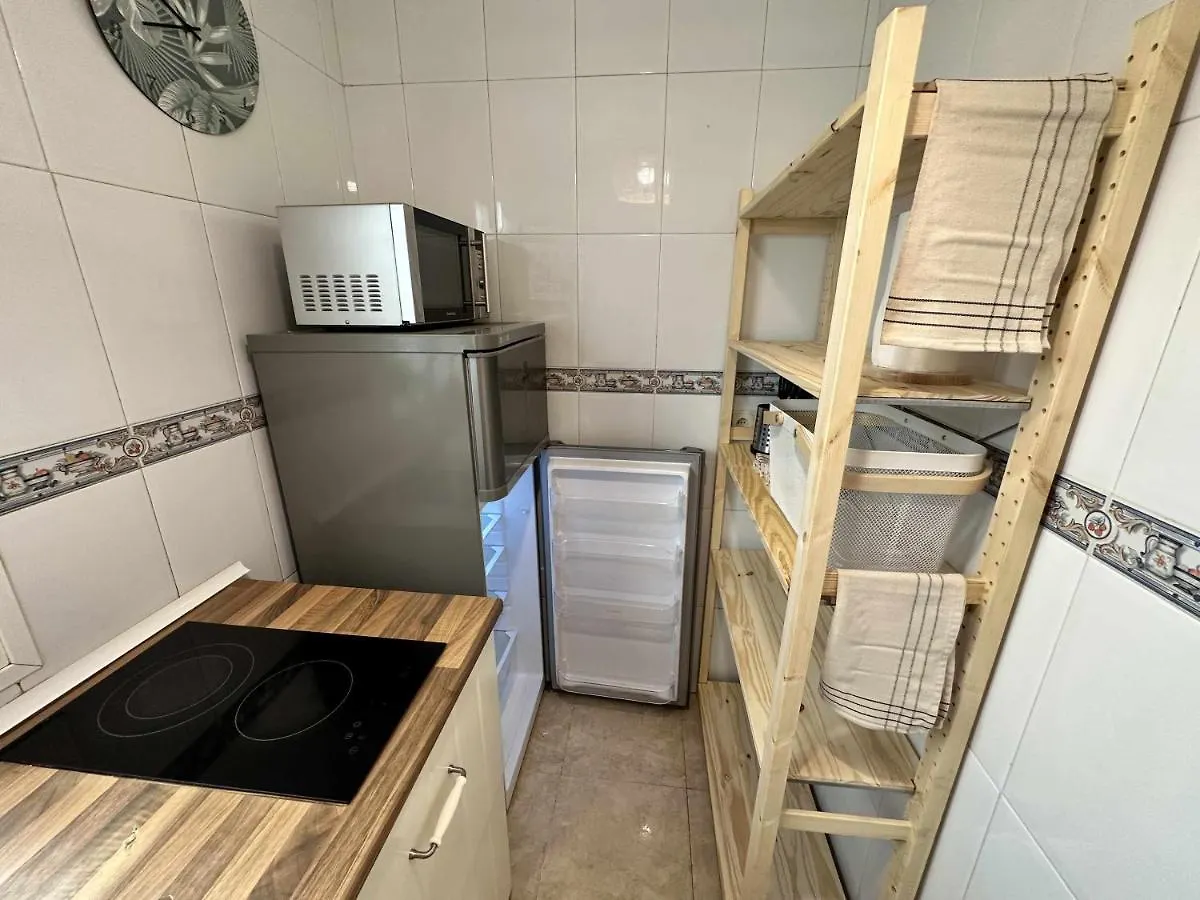 Magenta Apartamento Familiar A 100M De La Playa Apartment Fuengirola 0*,  Spain